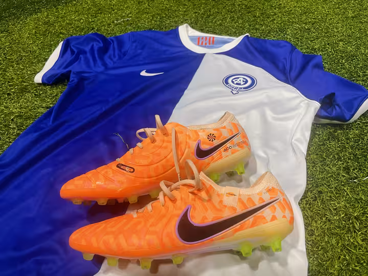 开云-包含赛前布莱顿更衣室发声：社区盾节点到来，目标明确，控场能力受关注的词条