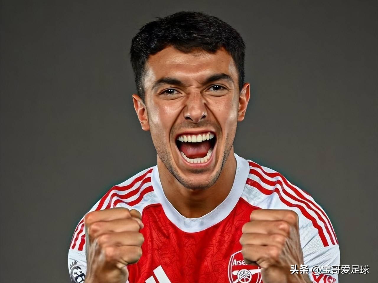 包含英超今晨再迎强敌,广州队篮板制胜,主帅态度:话题不断,控场能力受关注的词条 包含英超今晨再迎强敌,广州队篮板制胜,主帅态度:话题不断,控场能力受关注的词条